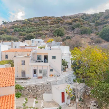 Holiday home The Lookout In Mirsini - Roof Terrace - Ac - Wifi *