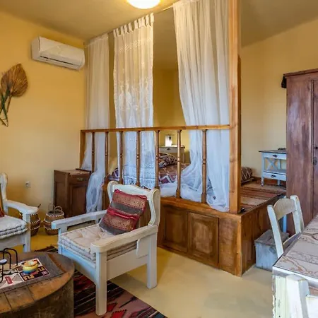 The Lookout In Mirsini - Roof Terrace - Ac - Wifi * Mirsini (Crete)